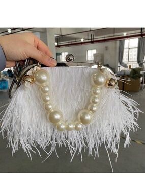 FEATHER PURSE ~ Pearl-Handle Accent White Feather Bag w/Silvertone Hardware